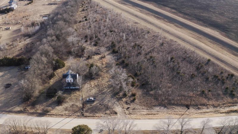 1909 W 93rd St N, Valley Center, KS 67147