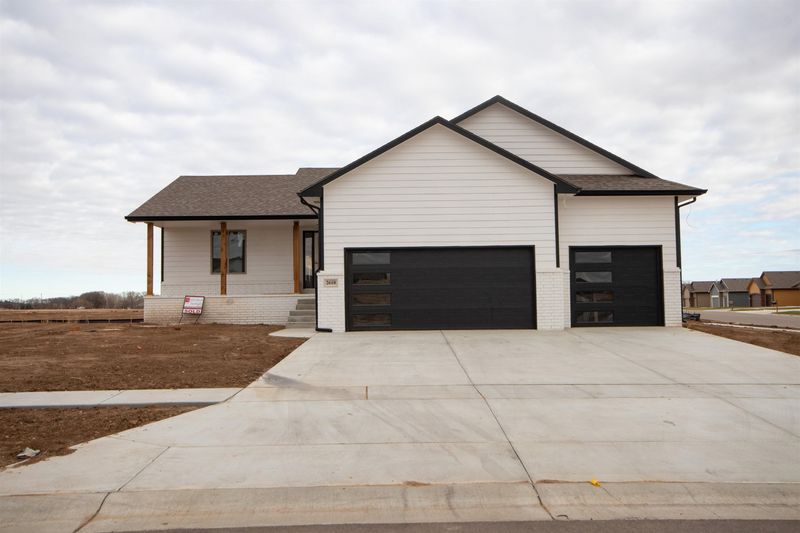 2610 New Spring Ct, Derby, KS 67037