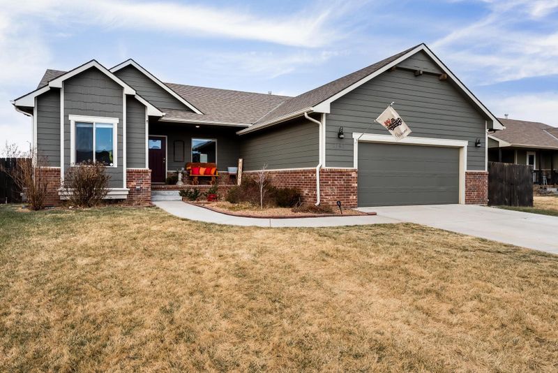 1143 Red River Cir, Clearwater, KS 67026