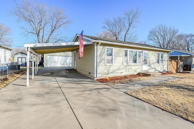 2228 W Crawford St, Wichita, KS 67217