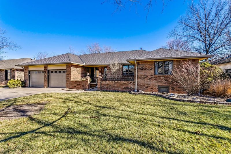 220 S Covington St, Wichita, KS 67209