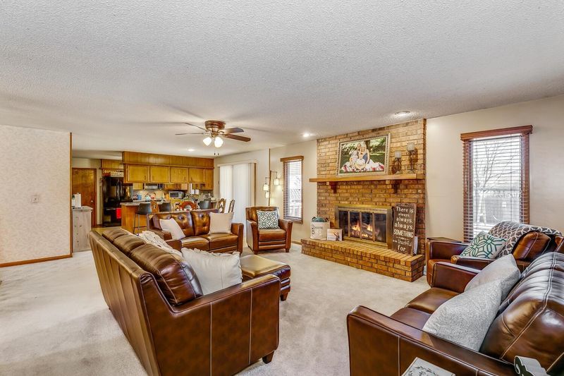 220 S Covington St, Wichita, KS 67209