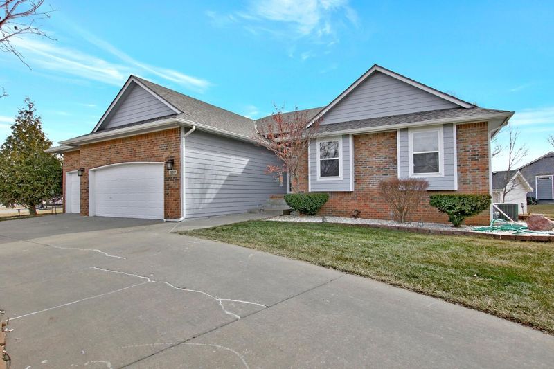 15017 W Moscelyn, Wichita, KS 67235