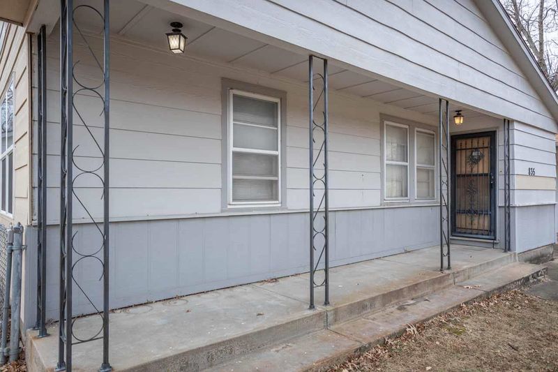 835 W 51st St South, Wichita, KS 67217