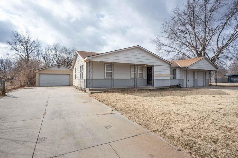 835 W 51st St South, Wichita, KS 67217