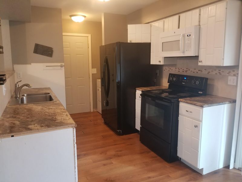 5709 E Callen, Wichita, KS 67220