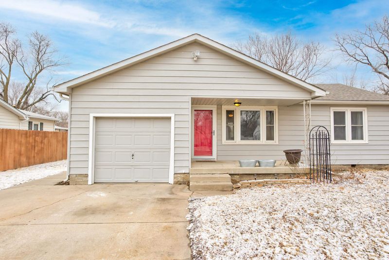 1508 E Alta Ave, Wichita, KS 67216