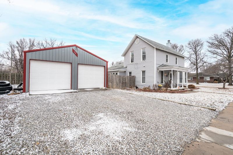 303 S Somerset, Norwich, KS 67118