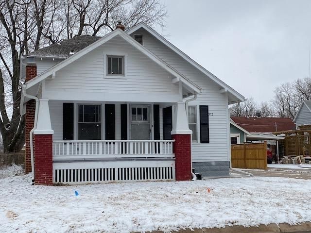 312 N Walnut St, Newton, KS 67114