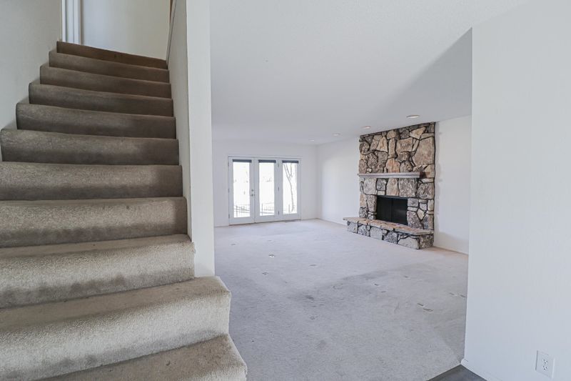 130 S Maize Rd #7, Wichita, KS 67209