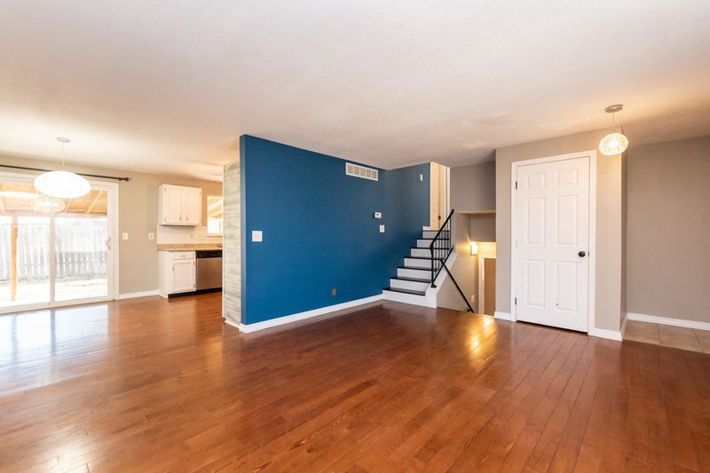 6738 E Winterberry Cir, Wichita, KS 67226