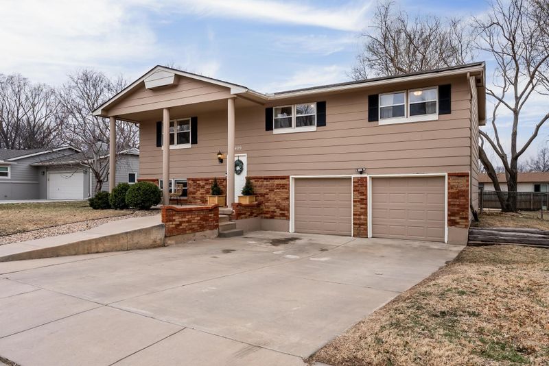 9409 W Thurman St, Wichita, KS 67212