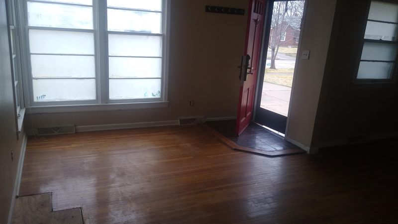 2554 E Sennett, Wichita, KS 67211