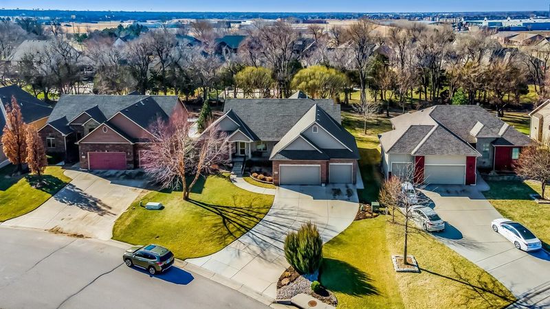 3917 N Watercress Ct, Maize, KS 67101