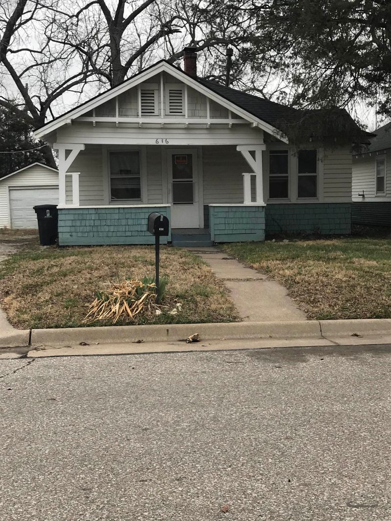 632 S High, El Dorado, KS 67042