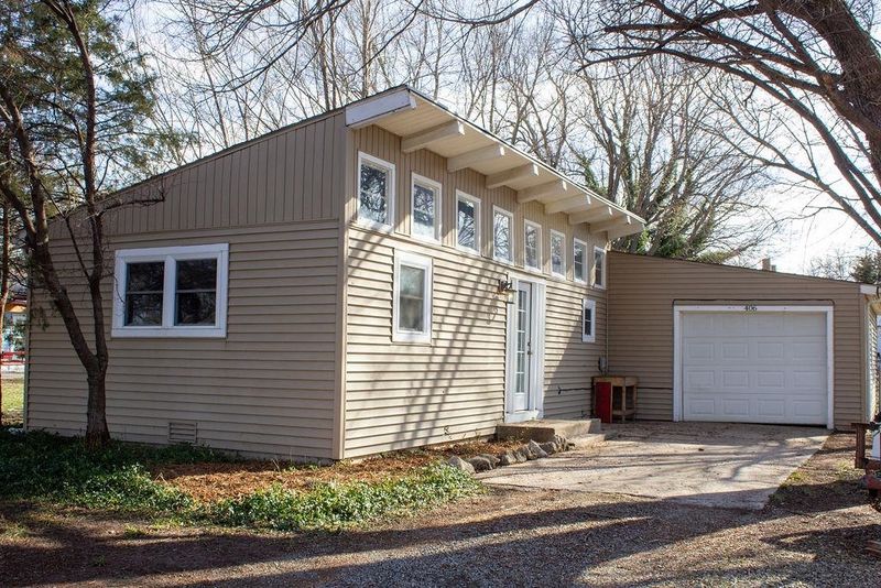 406 S Taylor St, Douglass, KS 67039