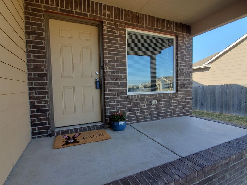 8470 E Chris St, Bel Aire, KS 67226