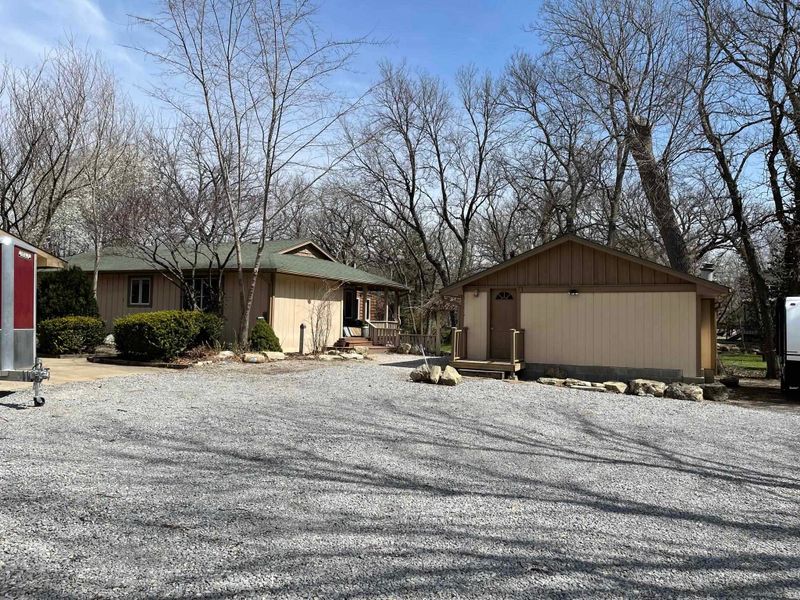 7302 SW Overland Trail Rd, Andover, KS 67002