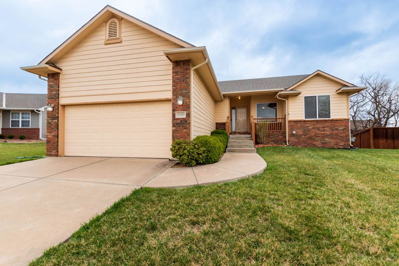 12502 E Mainsgate St, Wichita, KS 67226