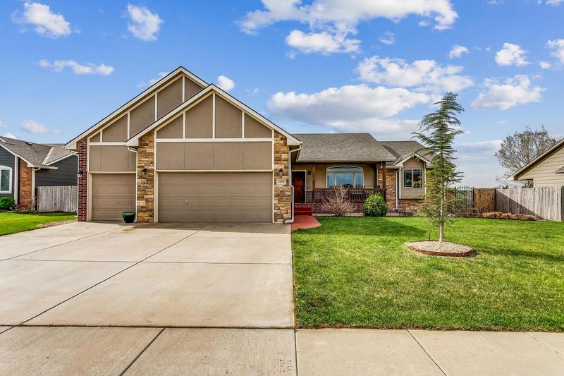 1125 E Thorn Apple St, Derby, KS 67037