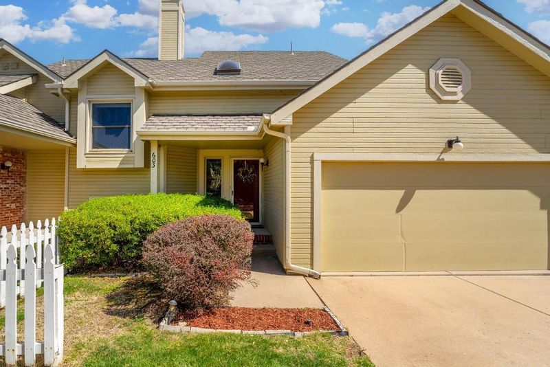6510 E 29th St N Apt 603, Wichita, KS 67226