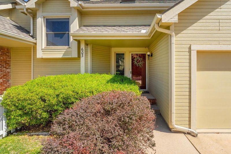 6510 E 29th St N Apt 603, Wichita, KS 67226