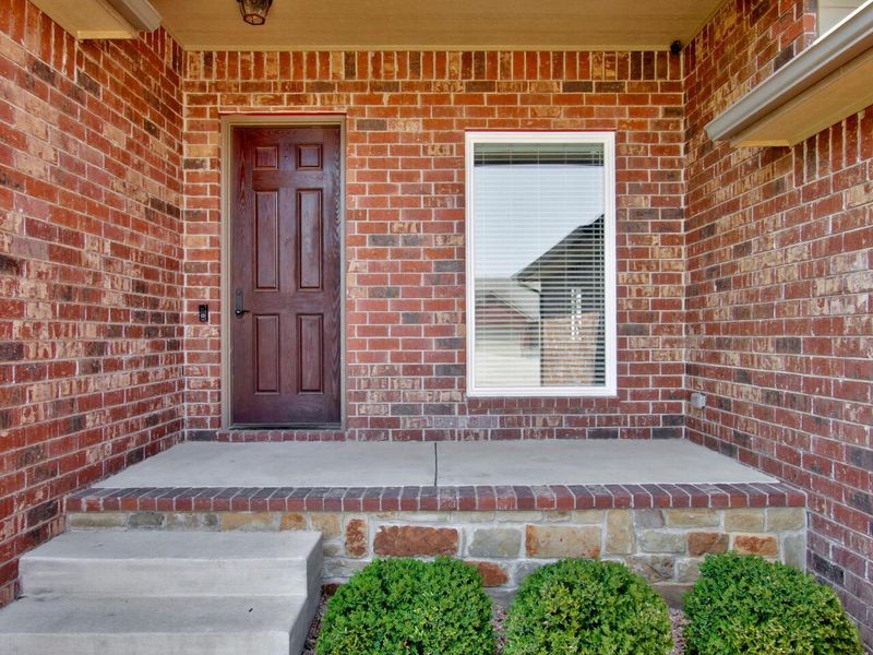 807 N Fairoaks Pl, Andover, KS 67002