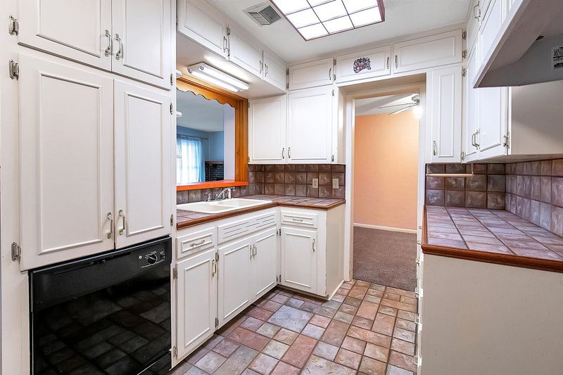 2416 S Walnut, Wichita, KS 67217