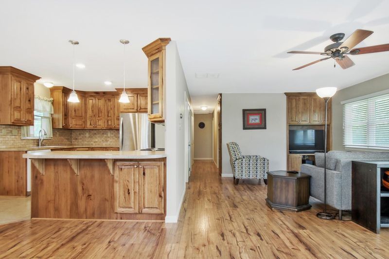 350 Broadview, El Dorado, KS 67042