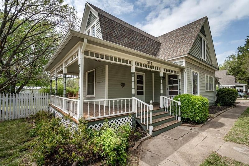 203 N Lee St, Clearwater, KS 67026