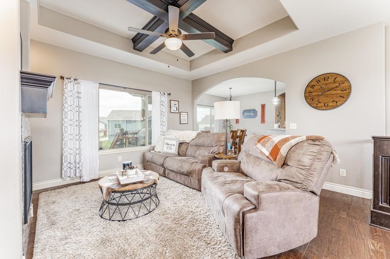8618 E Millrun St, Wichita, KS 67226