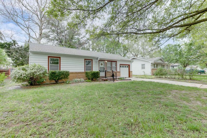 3443 S Euclid Ave, Wichita, KS 67217