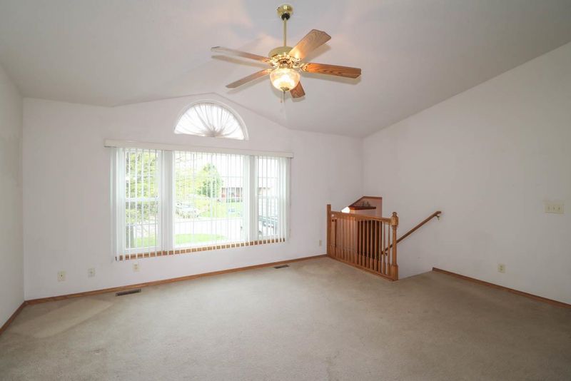 1646 N Timbers Edge Ct, Mulvane, KS 67110