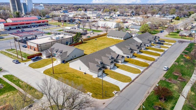 201 S Abilene, Valley Center, KS 67147