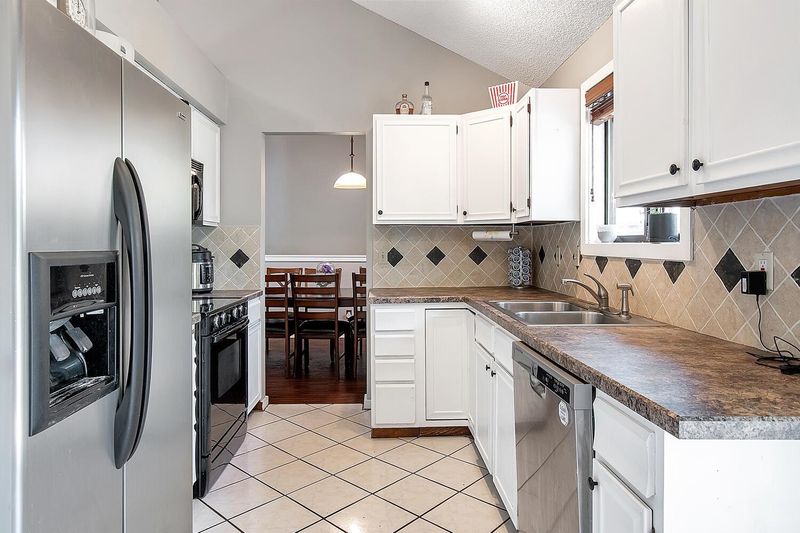 6858 E Mainsgate Rd, Wichita, KS 67226