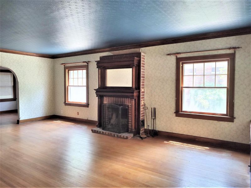 332 N Pershing, Wichita, KS 67208