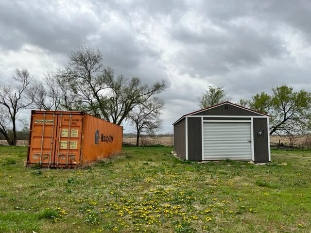 1439 60th, Peabody, KS 66866