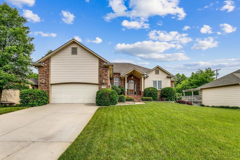 13920 E Spring Valley St, Wichita, KS 67230