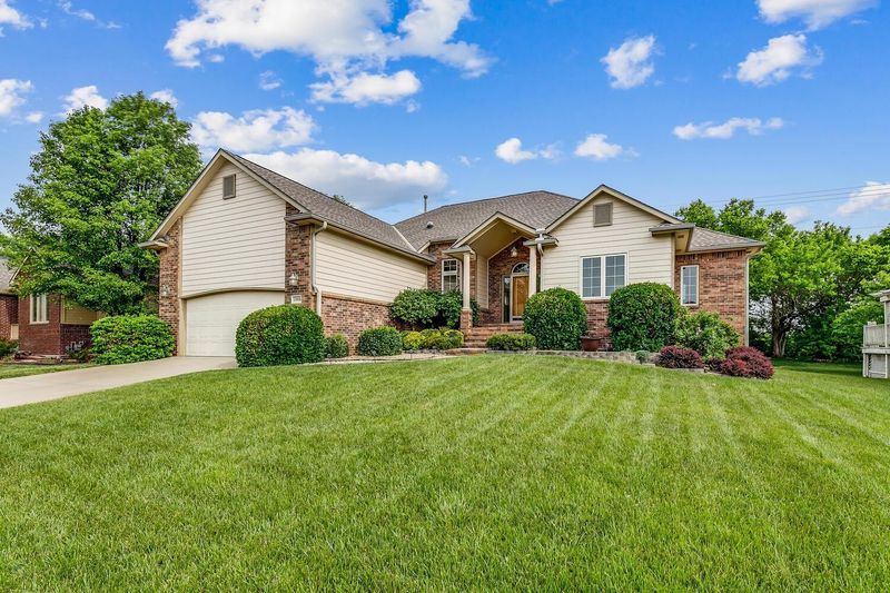 13920 E Spring Valley St, Wichita, KS 67230
