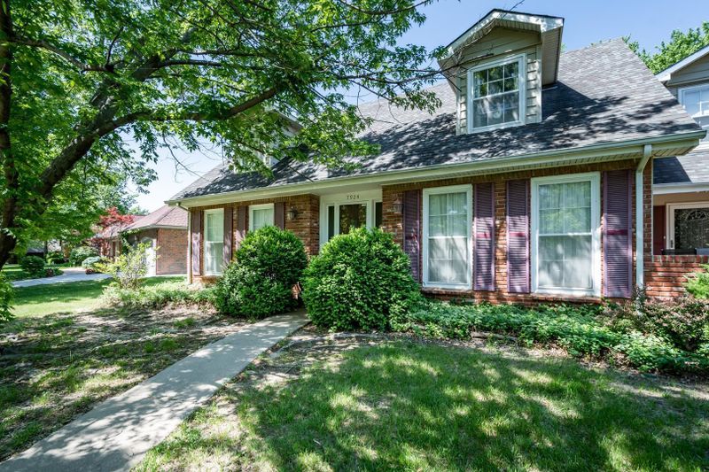 7924 E Dublin Ct, Wichita, KS 67206