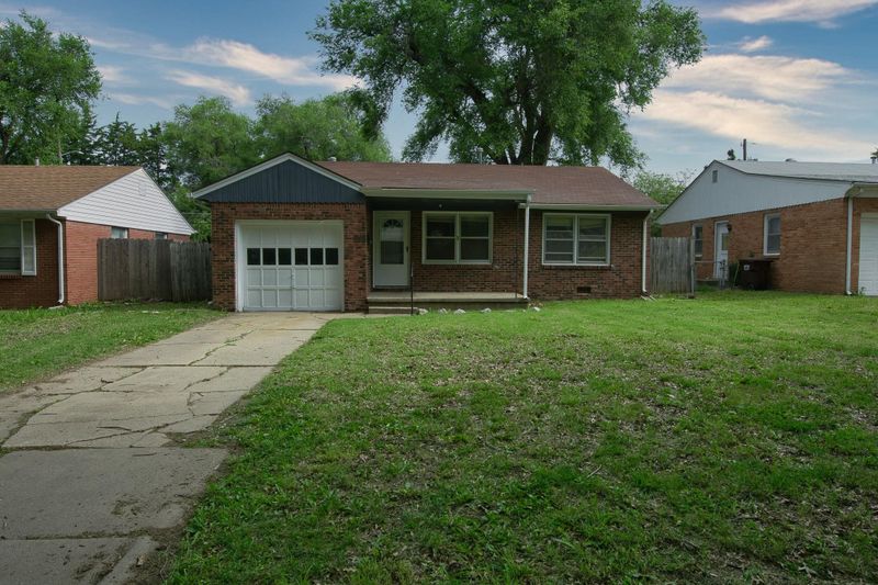 3414 E Osie, Wichita, KS 67218
