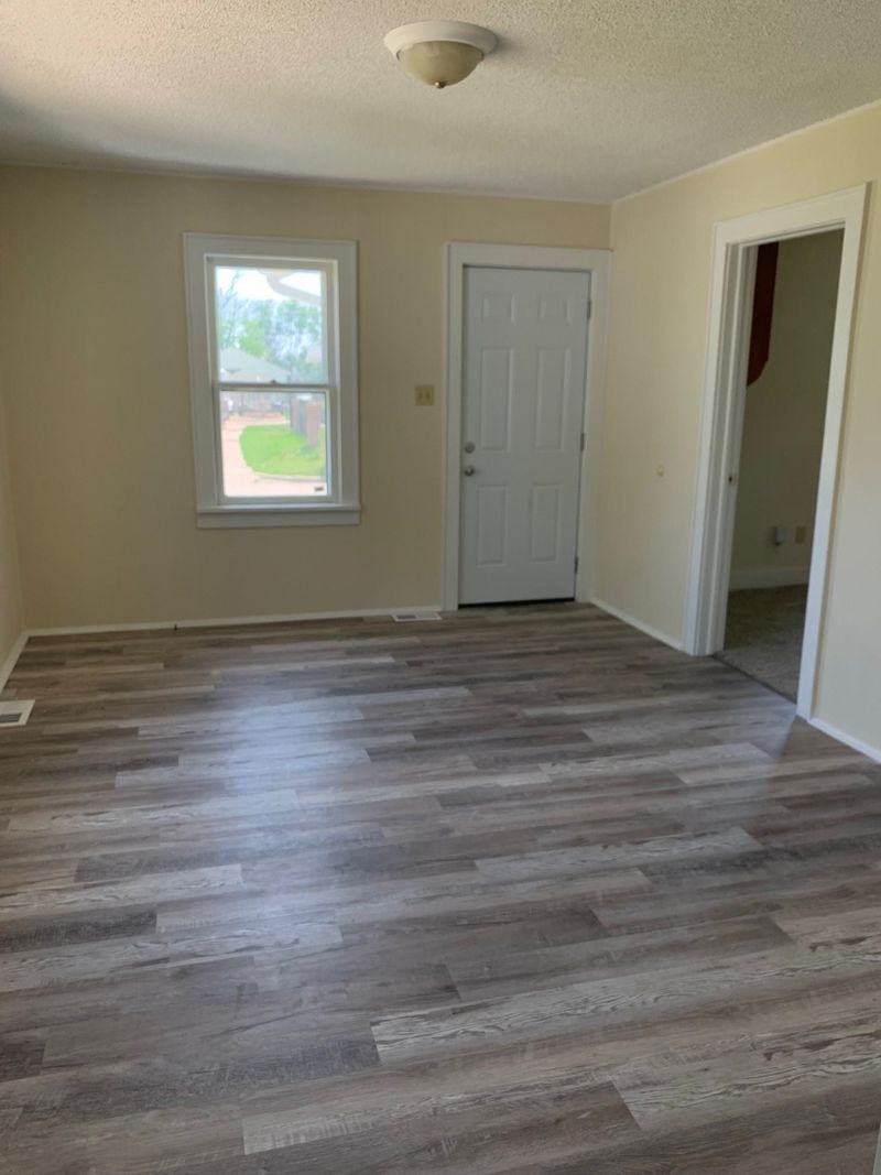 1328 W Haskell St, Wichita, KS 67213