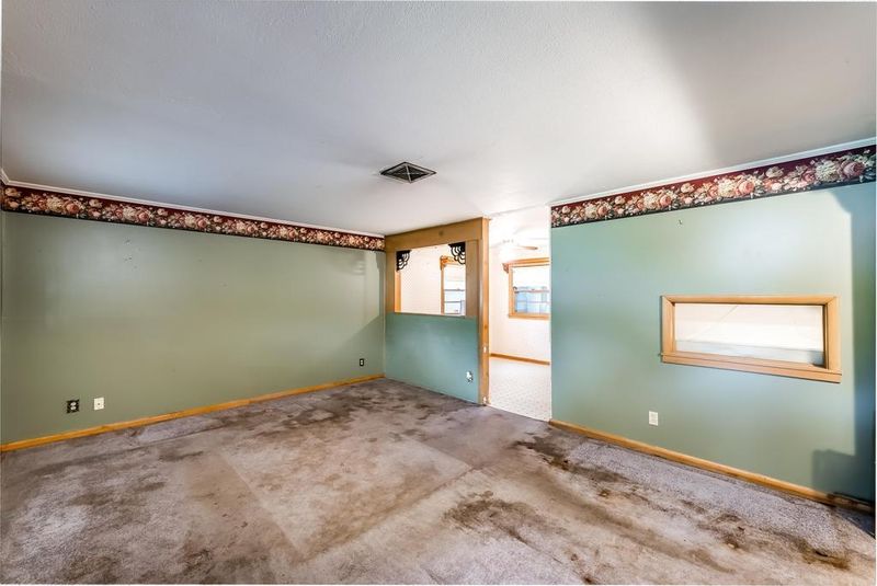 3030 E Mount Vernon, Wichita, KS 67211