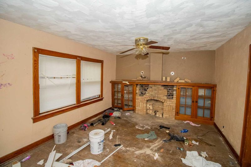218 E Funston St, Wichita, KS 67211