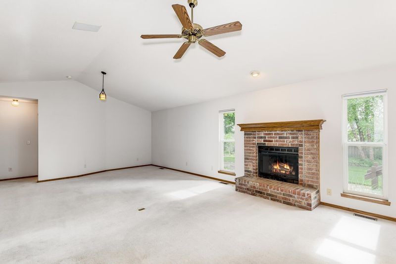 4533 E Eagles Landing Ct, Wichita, KS 67220