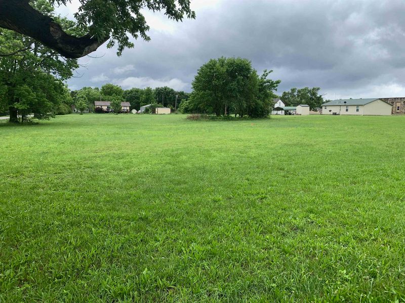 715 N Olive St, Leon, KS 67074