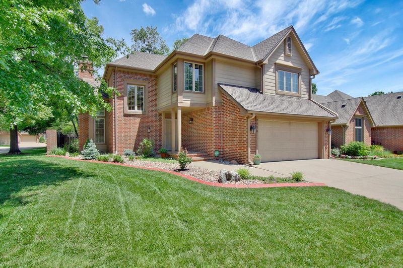 8420 E Peppertree St, Wichita, KS 67226