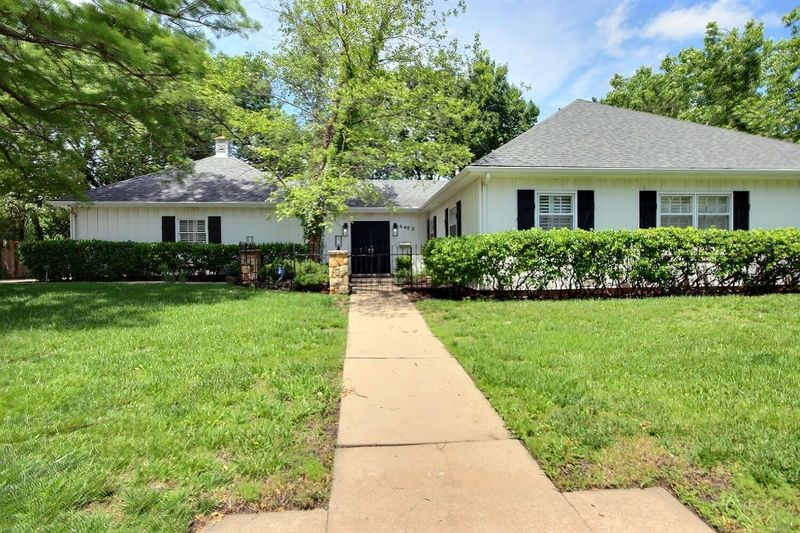 6402 E Rockwood, Wichita, KS 67206