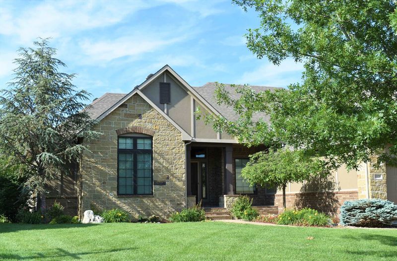 1525 E Kalispell Ct, Andover, KS 67002-7922