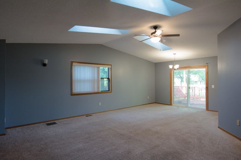1439 N Windmill Ct, Derby, KS 67037